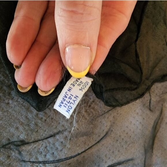 Vintage Made in Japan 100% Black Sheer Nylon ~22" Square Scarf/Hat/Head Covering - Picture 5 of 5